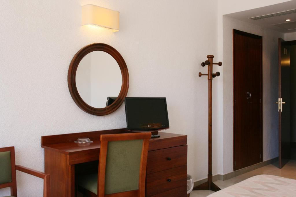 קאלה מילור Hotel La Nina חדר תמונה