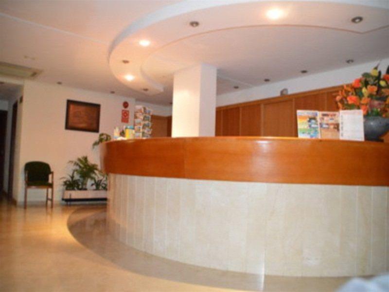 קאלה מילור Hotel La Nina מראה חיצוני תמונה